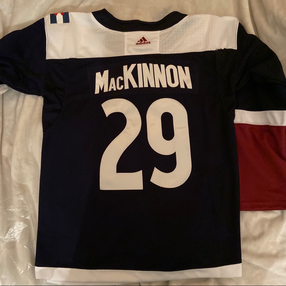 Colorado Avalanche MacKinnon NHL JERSEY